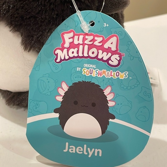 NWT 5” Jaelyn the Axolotl FUZZAMALLOW Squishmallow - Picture 4 of 5